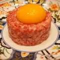 料理メニュー写真&nbsp;和牛炙りユッケ(塩orタレ)