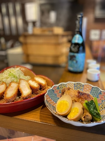 鶏好きのための鶏料理専門店！東北の日本酒と合わせてご堪能下さい。