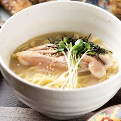 鶏白湯ラーメン