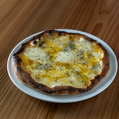 miniナポリPIZZA (クワトロフォルマッジ)