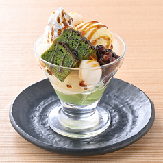 抹茶の和っパフェ/GODIVAアイス ストロベリーミルフィーユ/GODIVAアイス ダークチョコレート