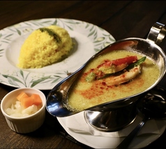 カレーハウスガナパティ 西二見店の特集写真