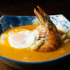 CHUPE DE CAMARONES エビと大粒コーンの濃厚チャウダースープ