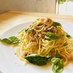 魚介ラグーとフレッシュバジルのスパゲッティ