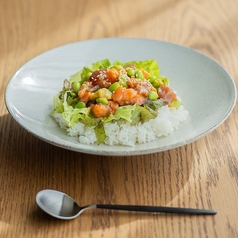 海鮮ポキ　マグロ＆サーモン