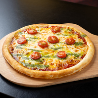 大人気ONE特製ピザ！