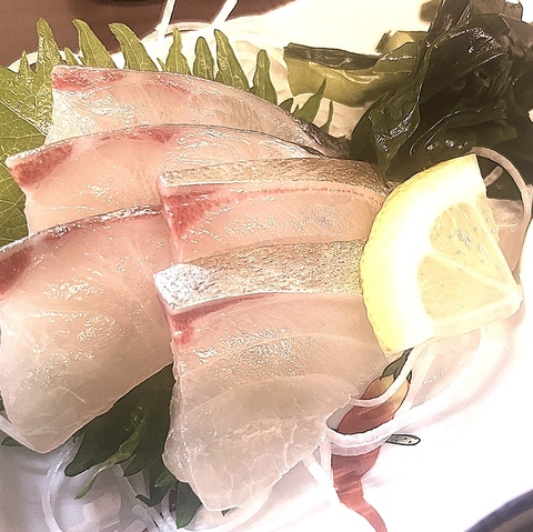 旬を味わう海鮮に自信アリ！　創作逸品とお酒で楽しいひとときをお楽しみください♪