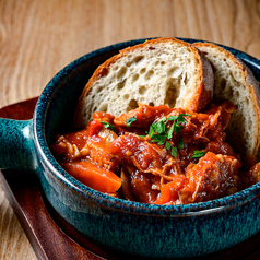 トリッパのハーブトマト煮込み