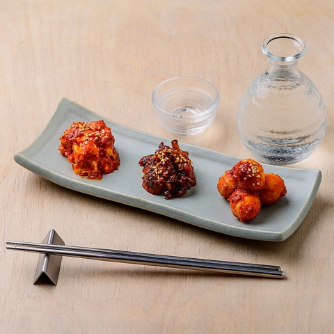 キムチにこだわり、韓国料理の垣根を超えた創作韓国料理店