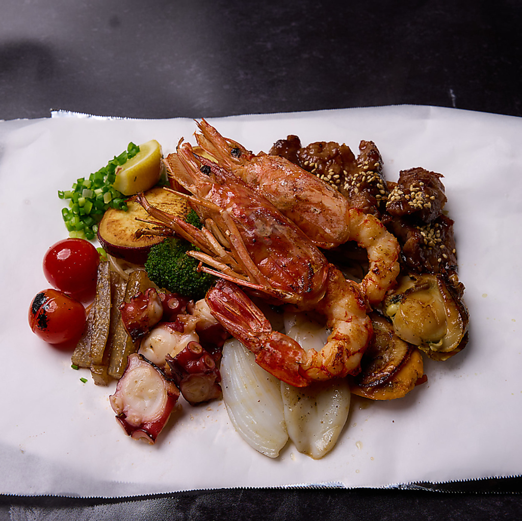 大阪/難波/なんば/心斎橋/道頓堀/黒毛和牛/ステーキ/海鮮/ワイン/カクテル/記念日