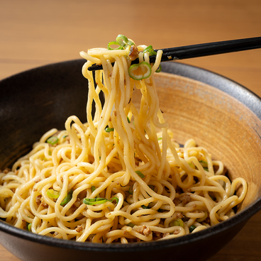 広島汁なし担々麺　佃のおすすめ料理1