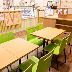 おづ おむすびカフェ BiVi二条店の雰囲気2