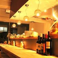 料理とお酒を楽しめるバル