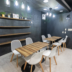 ロティサリーチキン ドニー s 松山八坂通りの雰囲気3