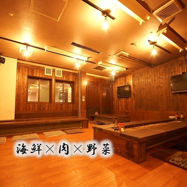 ジンギスカンと海鮮の優勝 炎の焼き鳥すすきの本店の雰囲気1