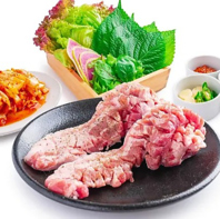 本格韓国料理を気軽に♪こだわりの名物サムギョプサル