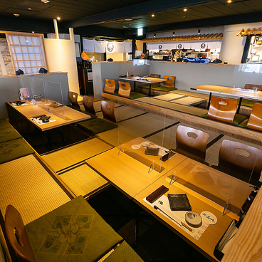 肉割烹 牛若丸 梅田店の雰囲気1