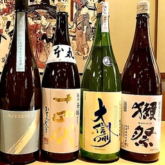 全国各地の地酒　常時10種以上有ります！