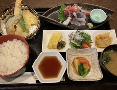 たくこだわりランチ！いろどり定食
