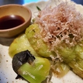 料理メニュー写真 焼きなす/チーズさつま揚げ/砂肝のガーリックポン酢