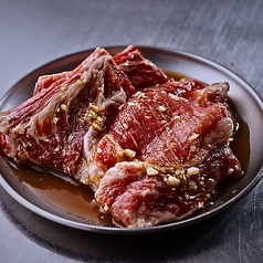 ≪ミリネ定番メニュー！目の前でスタッフがお肉を焼く本場韓国スタイル♪≫ デジカルビ ￥1,900（税込）〜の写真