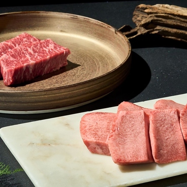 和牛焼肉　やくにく　新宿東口店のおすすめ料理1