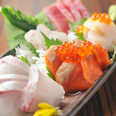 季節ごとに仕入れている旬の鮮魚もコース料理に盛り込まれております。