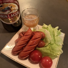 おつまみの定番◎こんがり焼いたソーセージ盛り合わせ♪