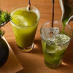 目の前で味わう至福の抹茶体験をお楽しみください！