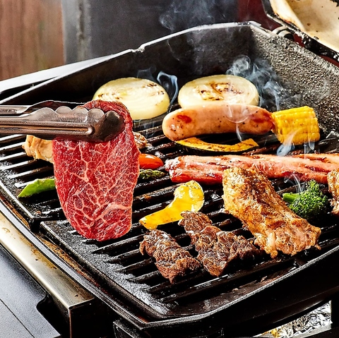 【 キャンプ×BBQ 】　屋内でアウトドア気分のBBQが楽しめる