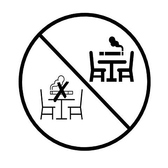 【分煙対応で皆様快適に】お食事の空間は禁煙となっておりますが、VIPルームのみ喫煙（紙タバコ可）が可能です。仕切られた空間でしっかり分煙しておりますので、お煙草を吸われる方も吸われない方も、皆様が快適にお過ごしいただけます。