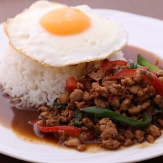 タイレストラン タニサラの特集写真
