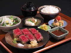 【毎月29日は肉の日】和牛リブロースのレアかつ膳　通常2,630円→特価2,340円