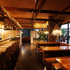 沖縄南国居酒屋 SUNSETTAの雰囲気1