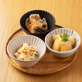 料理メニュー写真&nbsp;mottoおばんざい3種盛
