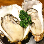 開けてビックリ！大きすぎる牡蠣。牡蠣好きにはたまらない！〆まで美味しくしてくれます。