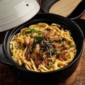 料理メニュー写真&nbsp;地鶏の親子土鍋御飯