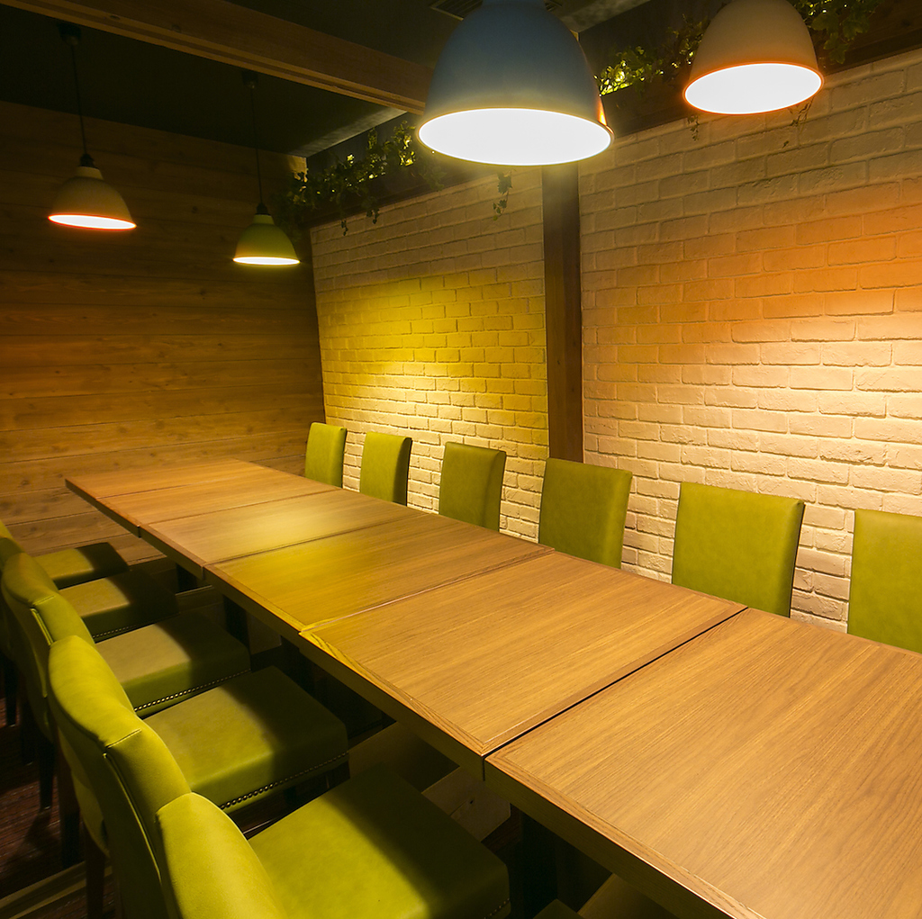 4名様から12名様用の個室も充実　　　天王寺　イタリアン