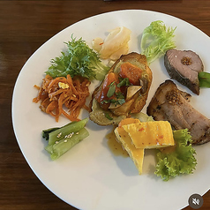 前菜盛り合わせ(ラペ ペンネ ハワイアンピクルス)