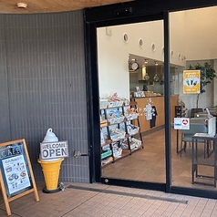 シーサイドカフェの外観1