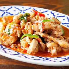 本場タイの味を支える厳選素材