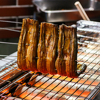 【熟練の職人が焼き上げる国産鰻をぜひご賞味ください】
