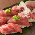 【肉寿司】牛・馬肉を中心とした肉専門の握り寿司が楽しめる居酒屋です。馬肉は本場熊本・会津産の産地直送の上質なものを厳選致しました。