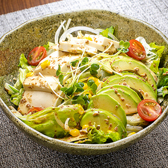 アボカドと豆腐のヘルシーサラダ