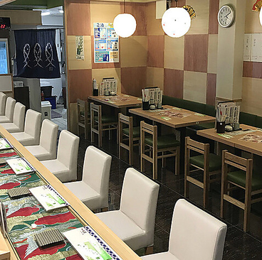 すしと天ぷら とろ一 上野御徒町の雰囲気1