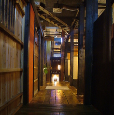 【九郎の途上】個室は大小様々ご用意しております。人数に応じたお部屋をご用意させていただきますのでご予約の際にご確認下さい。