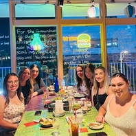 ライトアップされたお洒落な雰囲気でお楽しみください♪