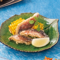 グルクンの唐揚げ