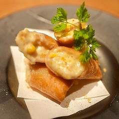焼とうもろこしの濃厚クリーム春巻き(1本)