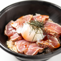 生マグロのグリル丼